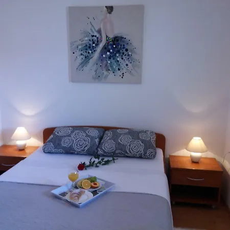 Poljanec Apartmán Vir