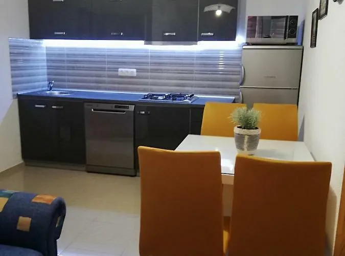 Poljanec Appartement Vir